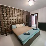 Julie Apartment Loket