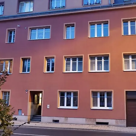 Julie Apartment